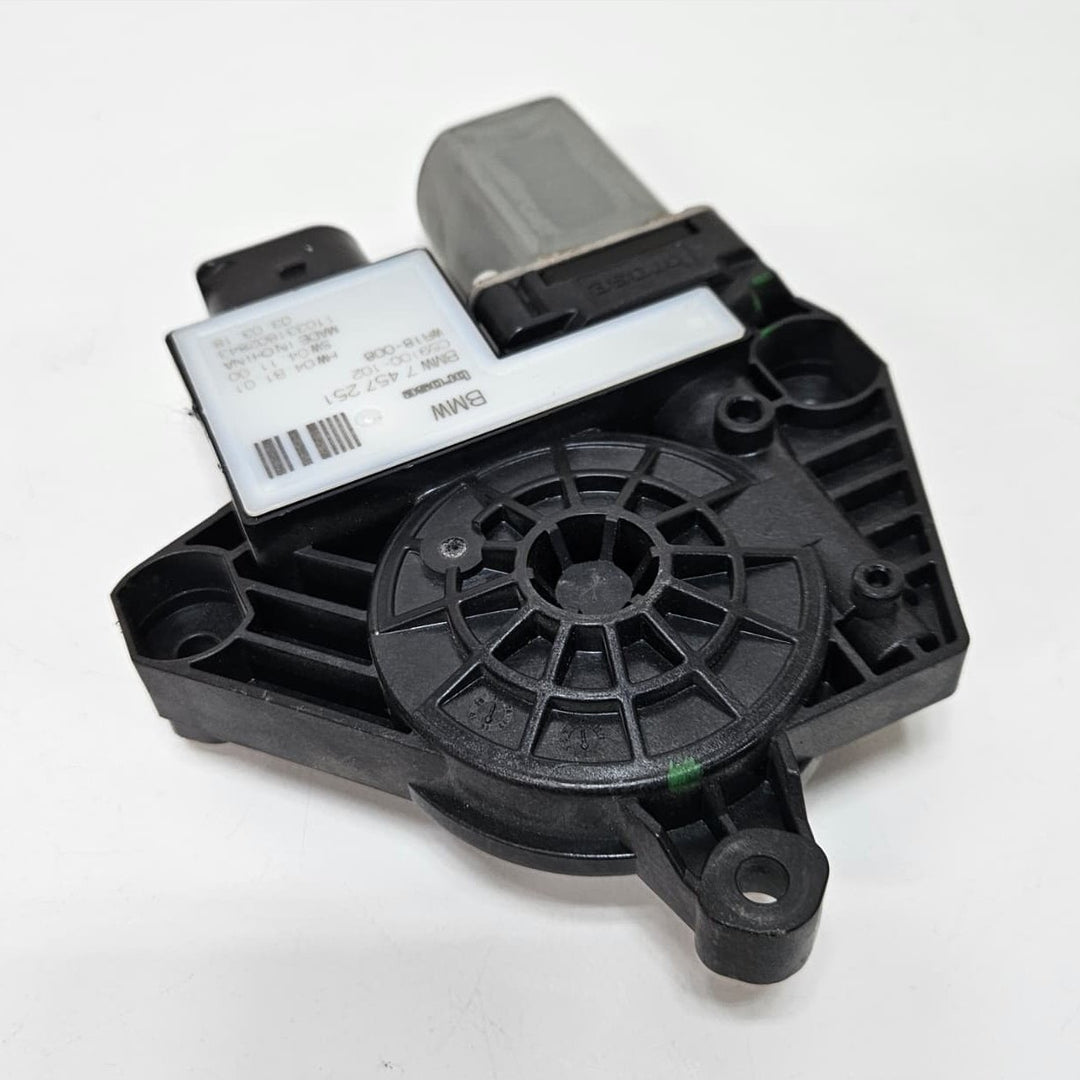 2018 BMW X3 G01, X4 G02, Window Regulator Motor 7457251 REAR LEFT