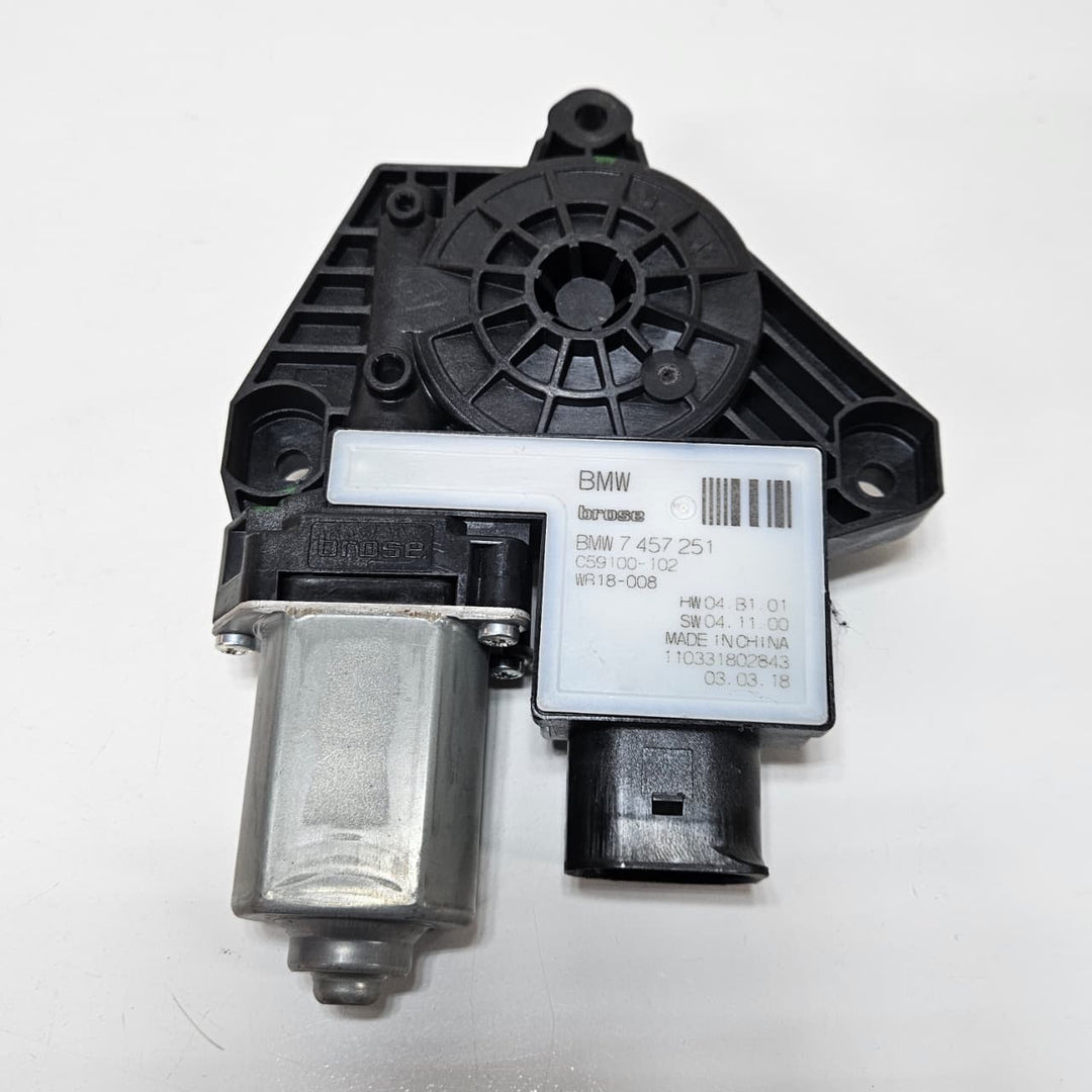 2018 BMW X3 G01, X4 G02, Window Regulator Motor 7457251 REAR LEFT