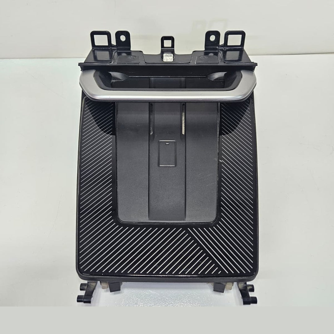 2022-2025 BMW X1 U11 Storage Compartment Trim Wireless Charger 5A22F51