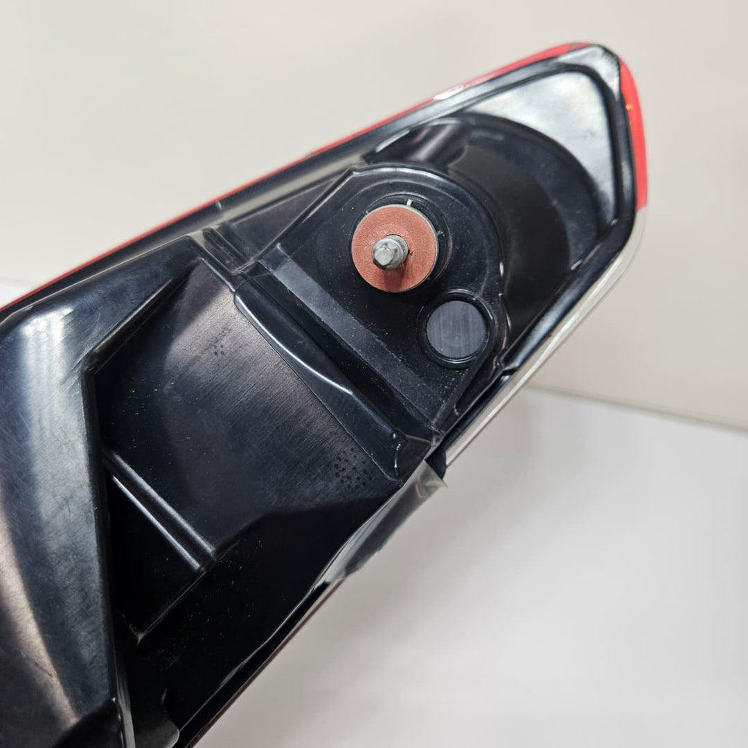 2020 BMW 4 Series G22, G23, G26, G82 Rear Light In The Side Panel 7477604