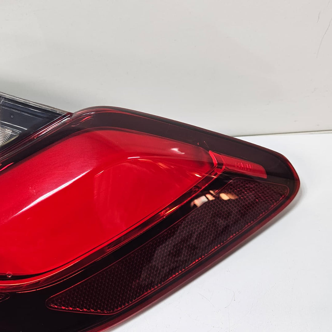 2020 BMW 3 Series G20 G21 320i Rear Taillight Right Side Outer 7495084