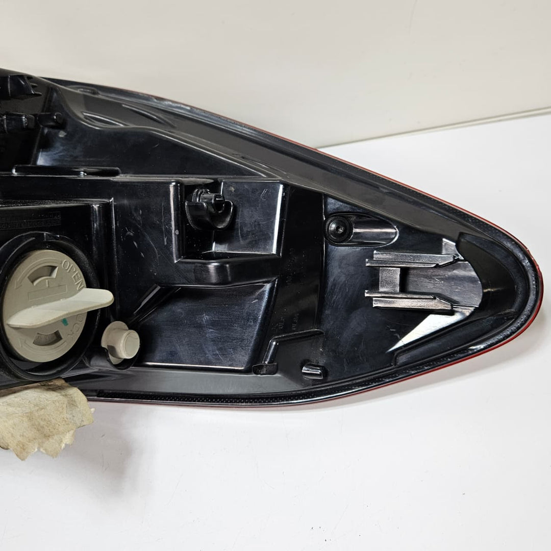 2018-2023 BMW X2 F39 xDrive RIGHT Tail Light F03688100