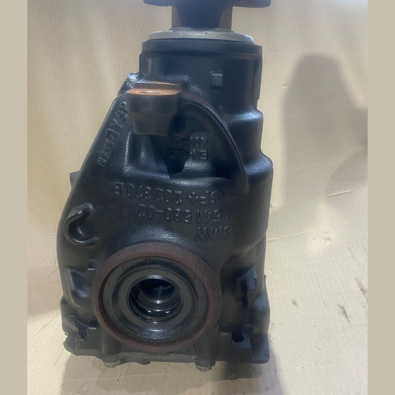 BMW X1 E84 Rear Axle Gear Differential 3.15 7611129 Used