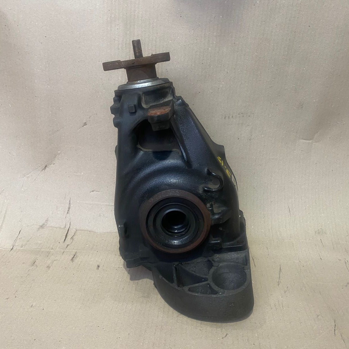 BMW X1 E84 Rear Axle Gear Differential 3.15 7611129 Used