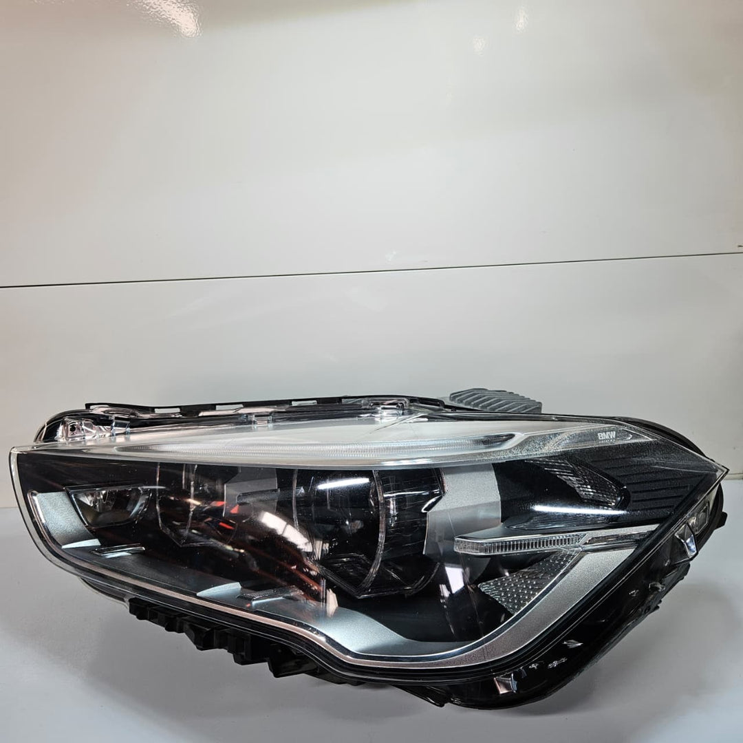 2015-2019 BMW X1 F48 Left Front Headlight 7472221 USED