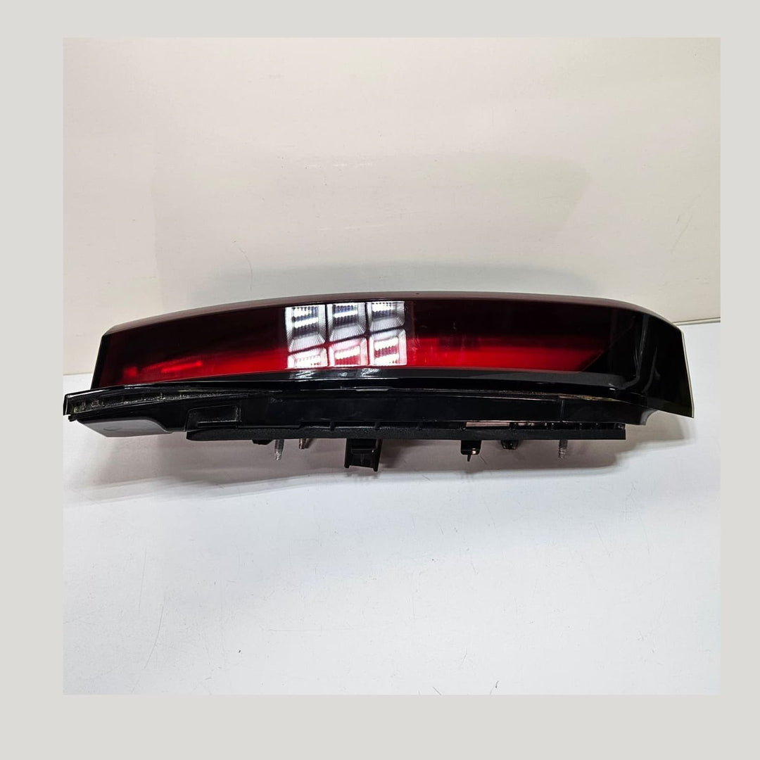 2018 BMW X5 G05 Tailgate Left Side Tail Light 5A11EC1