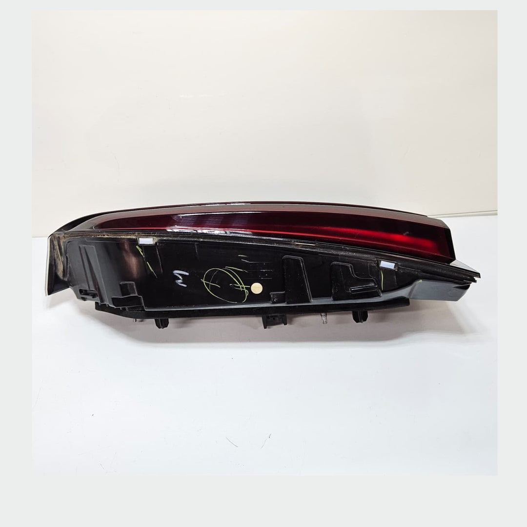 2018 BMW X5 G05 Tailgate Left Side Tail Light 5A11EC1