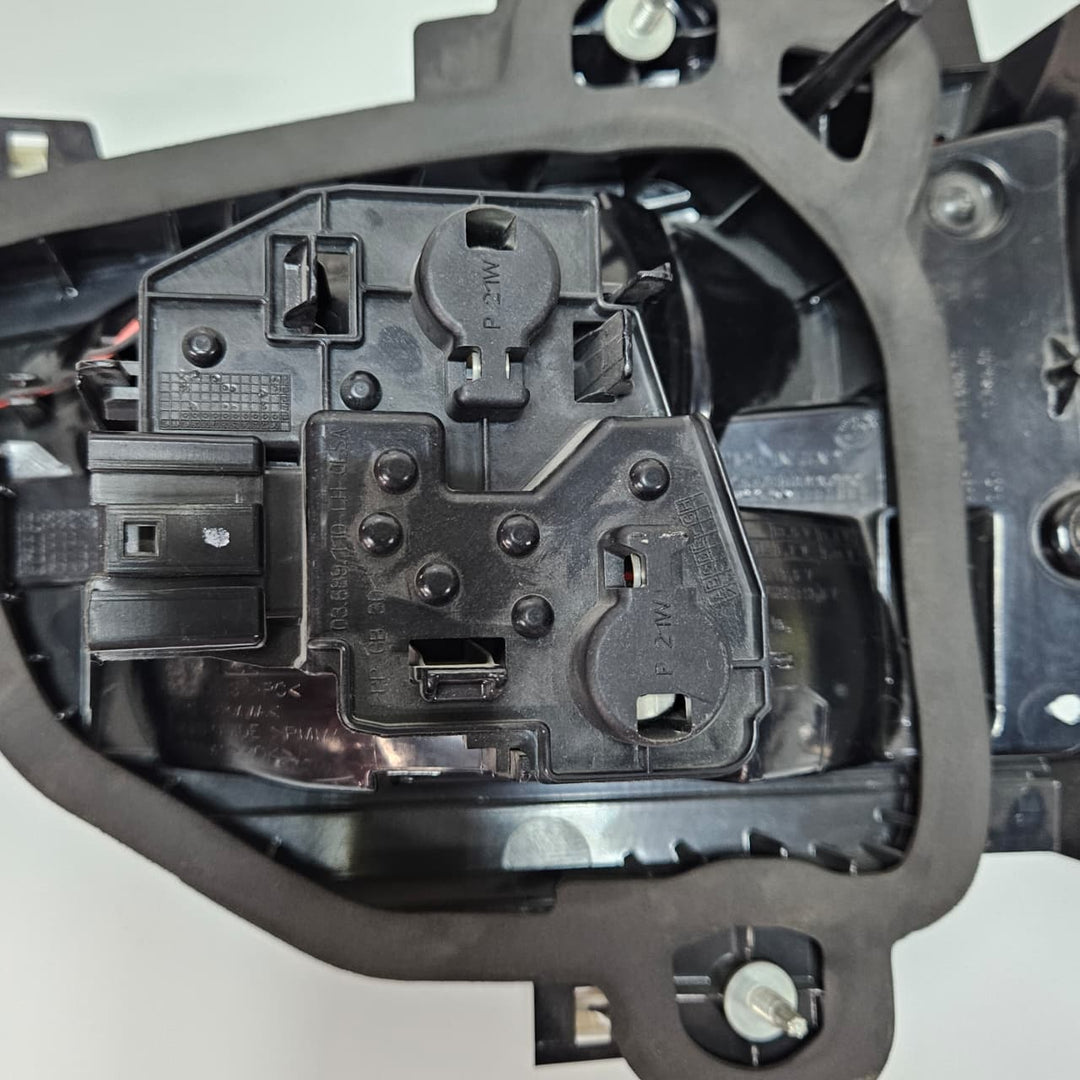 2018-2020 BMW X2 F39 Tail Light Left Side F03689100 USED