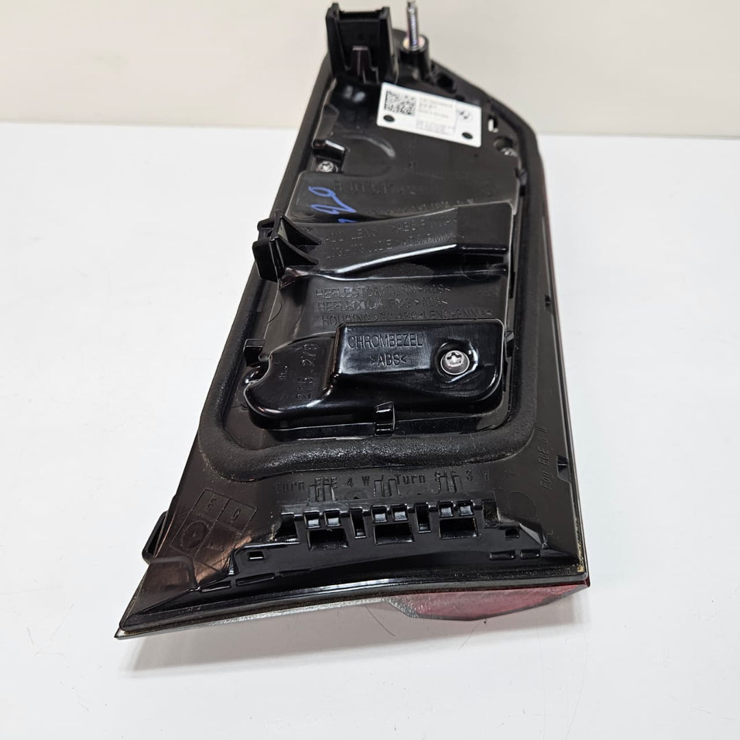 2019 BMW 3 Series G20 G28 G80 330i Right Side Tail Light 7420456