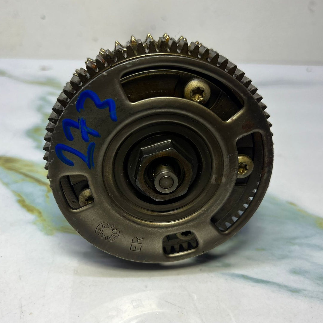 Mercedes-Benz W204 W212 W211 OM272 Exhaust Camshaft Cam Shaft A272 0503508 OEM