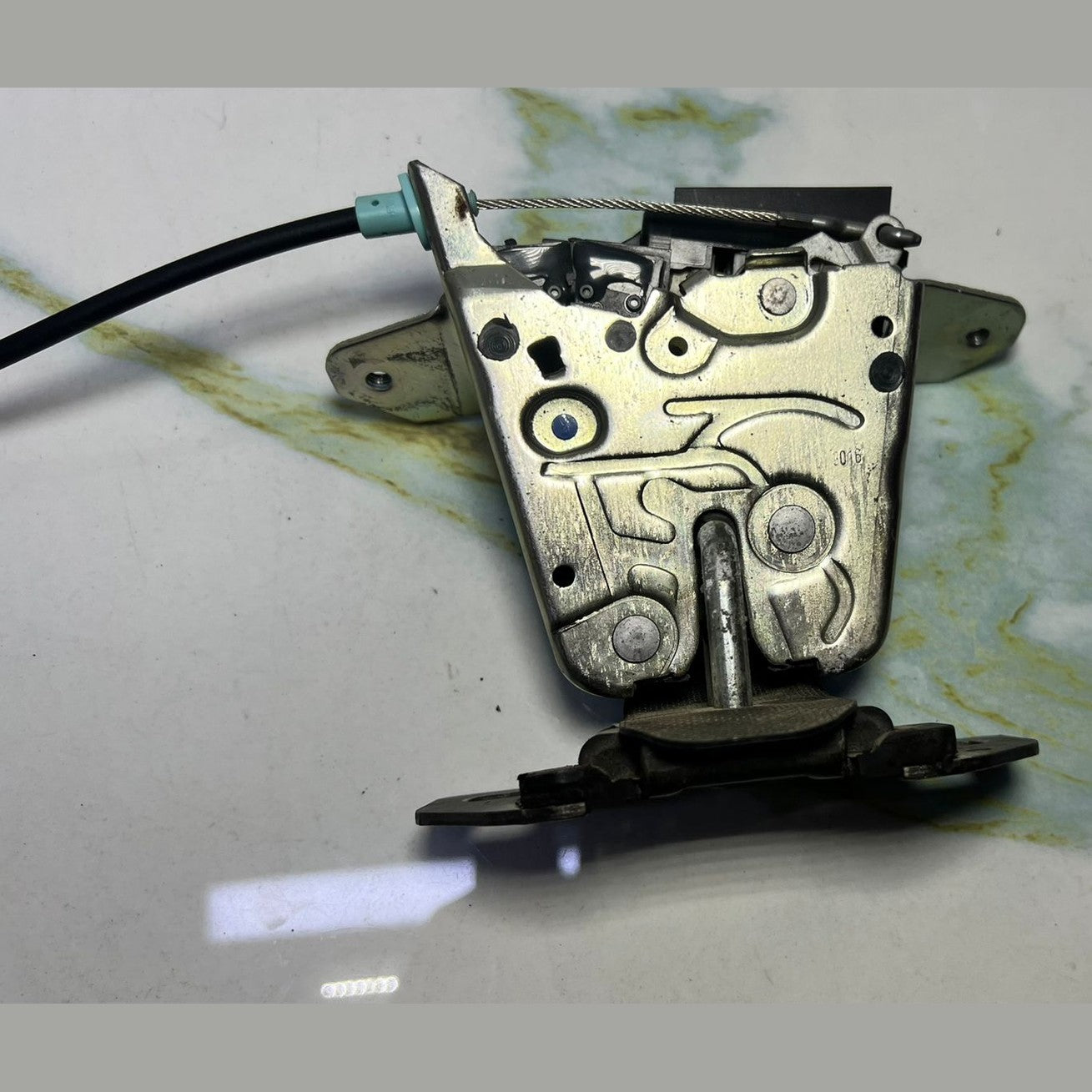 Mercedes W222 Trunk Lid Lock Rear Tailgate Boot Catch Latch Actuator A0997400600
