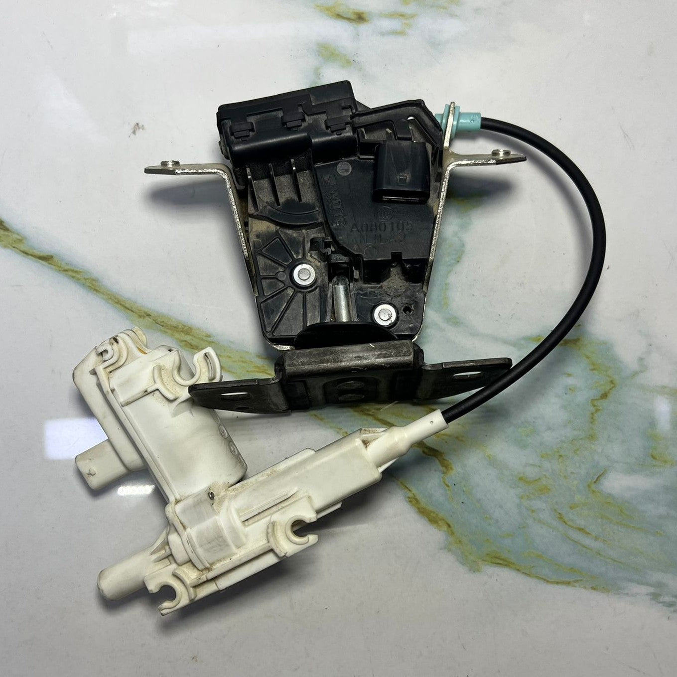 Mercedes W222 Trunk Lid Lock Rear Tailgate Boot Catch Latch Actuator A0997400600