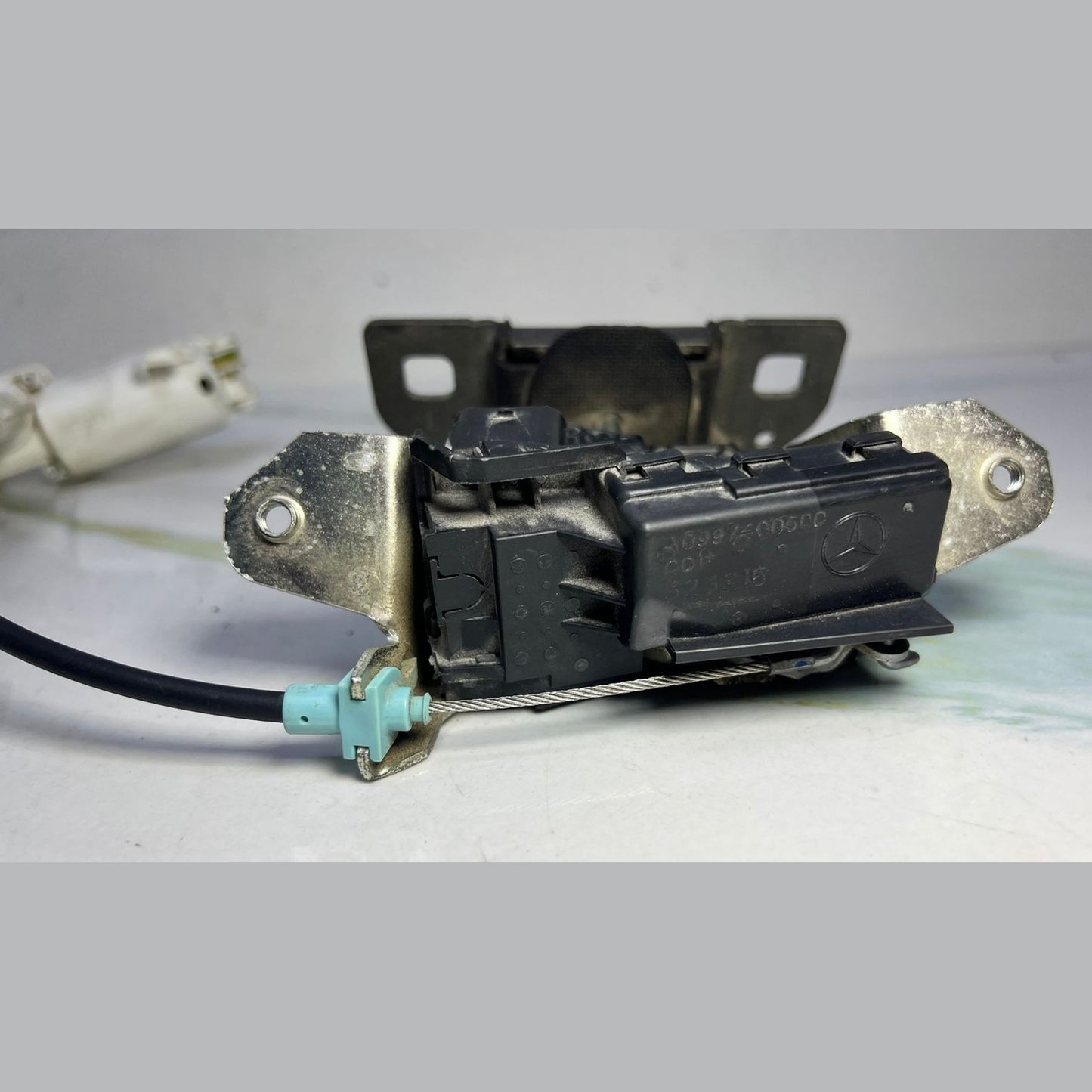 Mercedes W222 Trunk Lid Lock Rear Tailgate Boot Catch Latch Actuator A0997400600