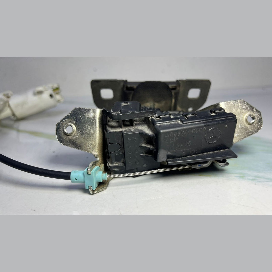Mercedes W222 Trunk Lid Lock Rear Tailgate Boot Catch Latch Actuator A0997400600