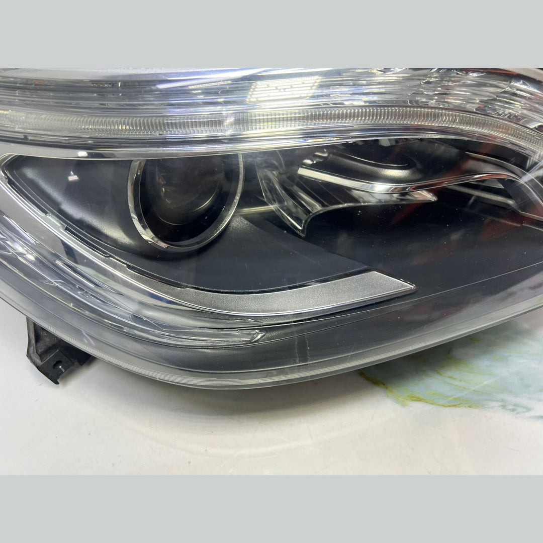 13-16 Mercedes W166 ML350 Front Right Side Head light Headlamp Xenon A166 8207559 OEM