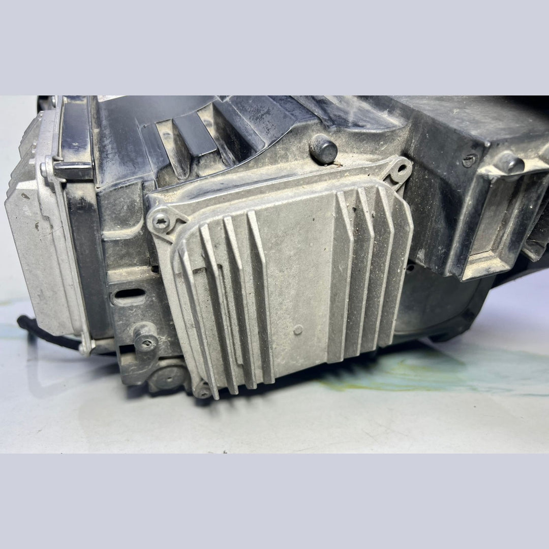 12-14 Mercedes W218 CLS400 Front Right Side Head light Headlamp Xenon A218 8202259 OEM