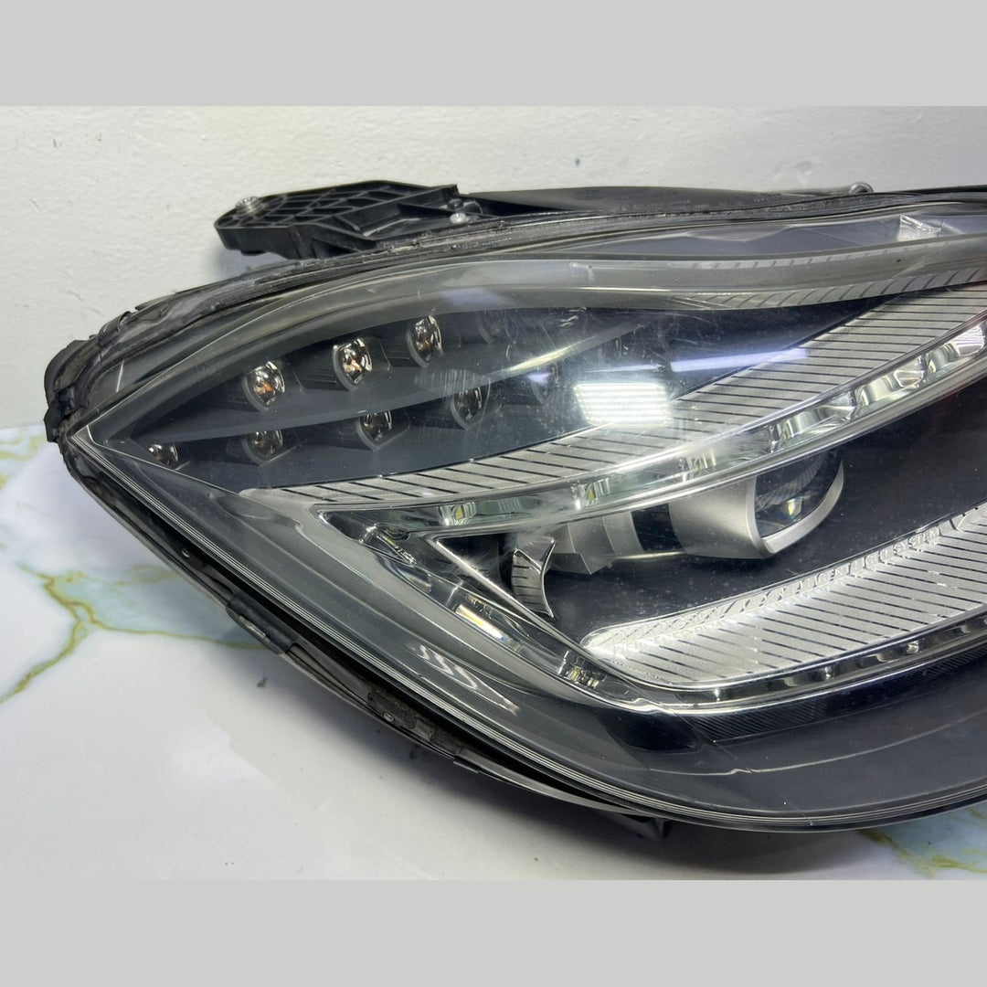 12-14 Mercedes W218 CLS400 Front Right Side Head light Headlamp Xenon A218 8202259 OEM