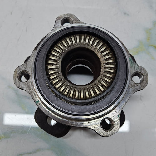 2017-2024 BMW X3 X4 G20 G21 G30 G31 Rear Wheel Bearing Hub 6869788