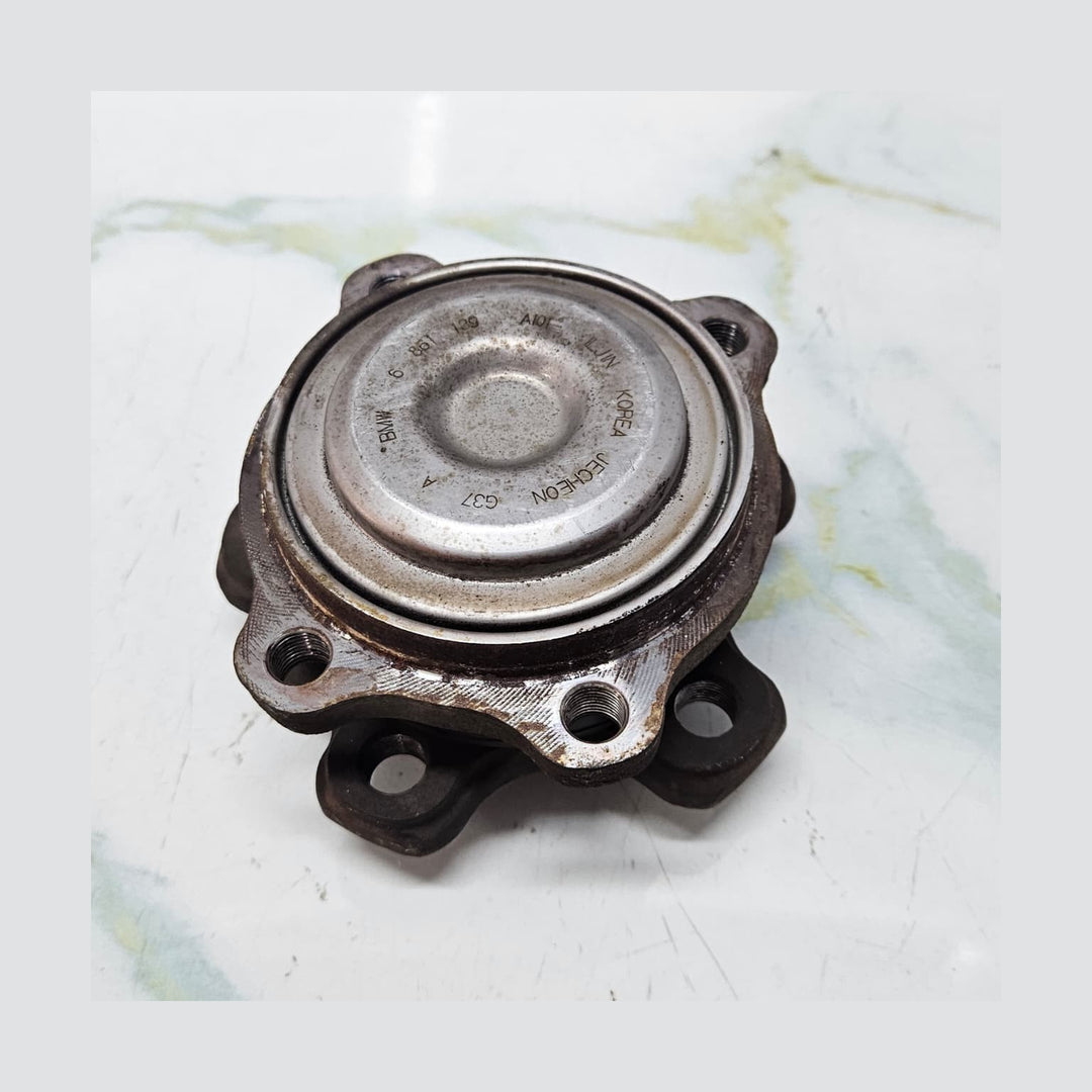 2020-2024 BMW 840i Gran Coupe Wheel Hub Spindle Knuckle Assembly RWD 6861139