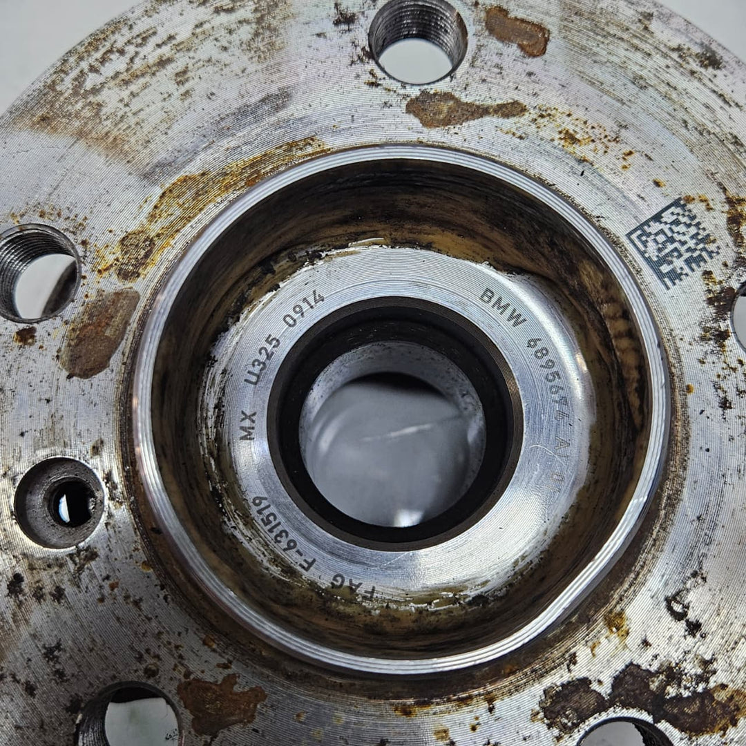 BMW X5 G05 X7 G07 Wheel Hub With Bearing 6895674 2020-2023