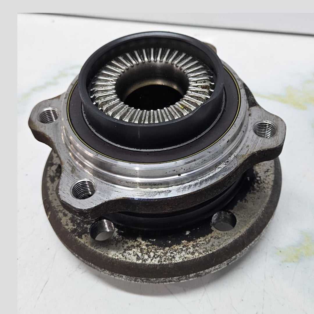 BMW X5 G05 X7 G07 Wheel Hub With Bearing 6895674 2020-2023