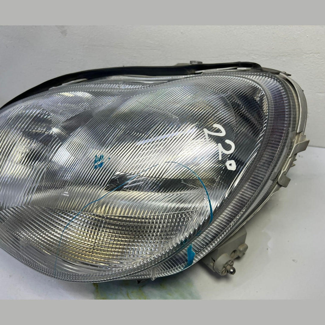 2000-2002 Mercedes W220 S320 S-Class Front Left Side Head light Headlamp OEM