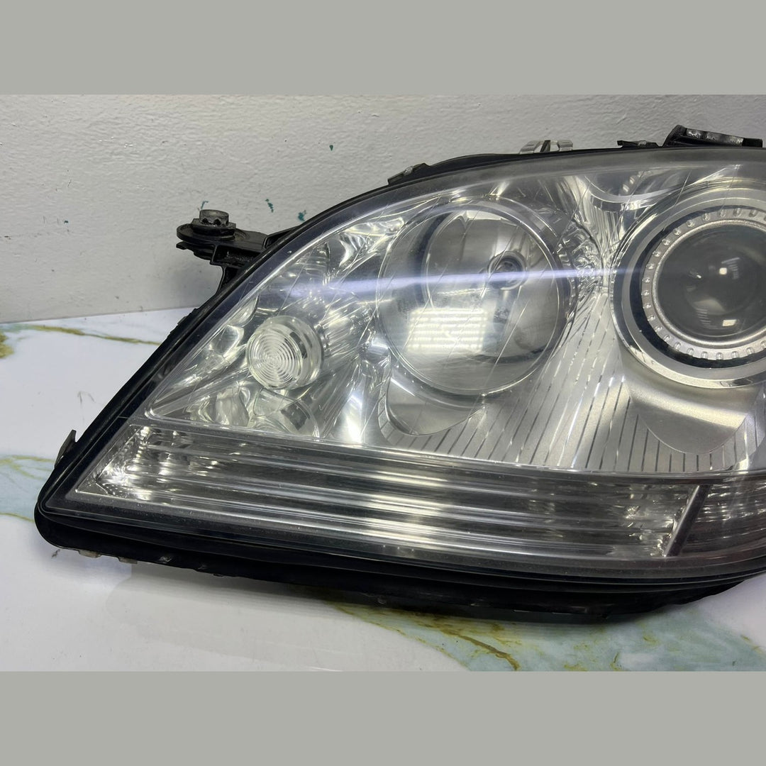 05-07 Mercedes W164 ML350 Front Left Side Head light Headlamp A164 8205561 OEM