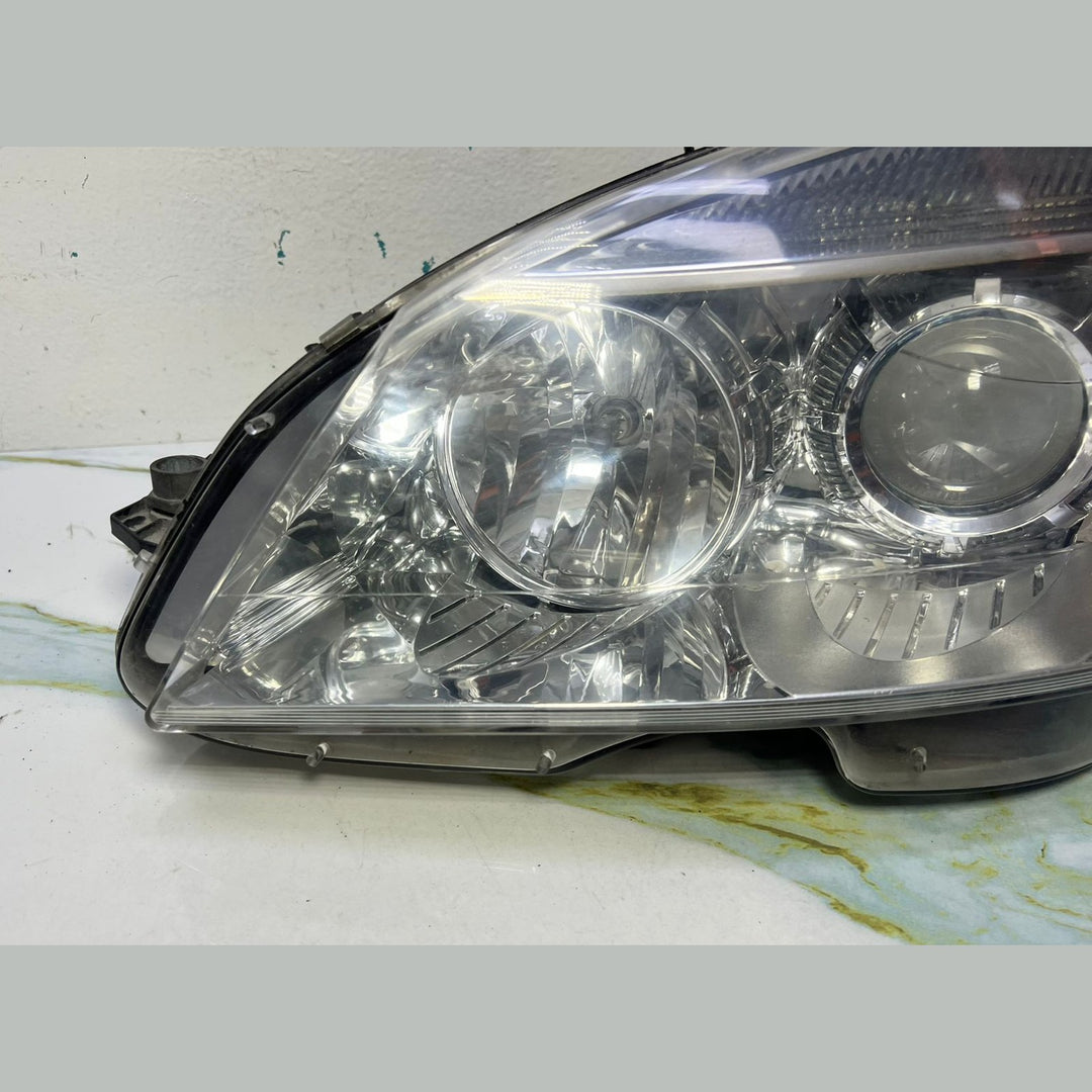 06-08 Mercedes W204 C-Class C300 C250 Front Left Side Head light Headlamp OEM