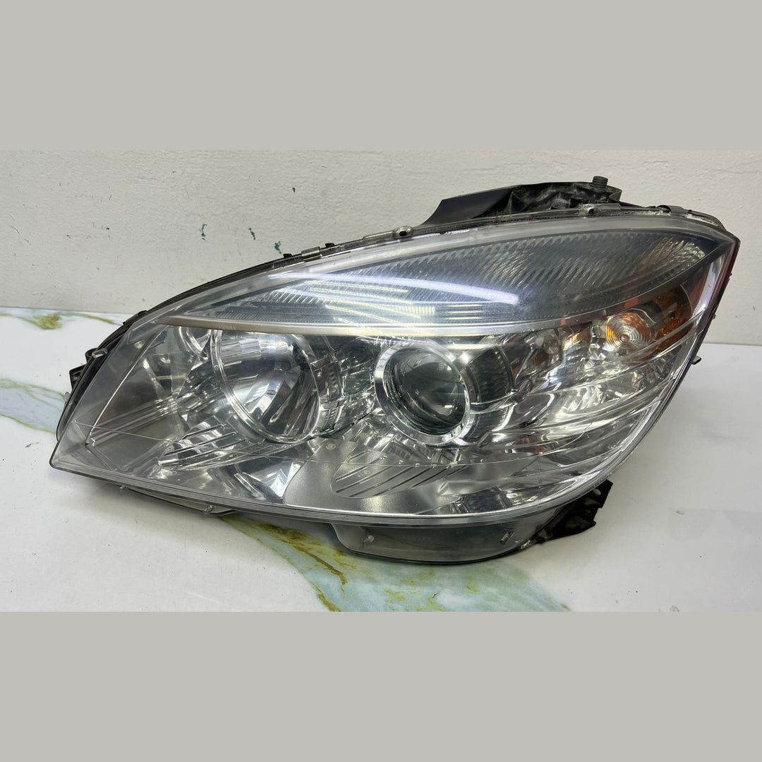 06-08 Mercedes W204 C-Class C300 C250 Front Left Side Head light Headlamp OEM