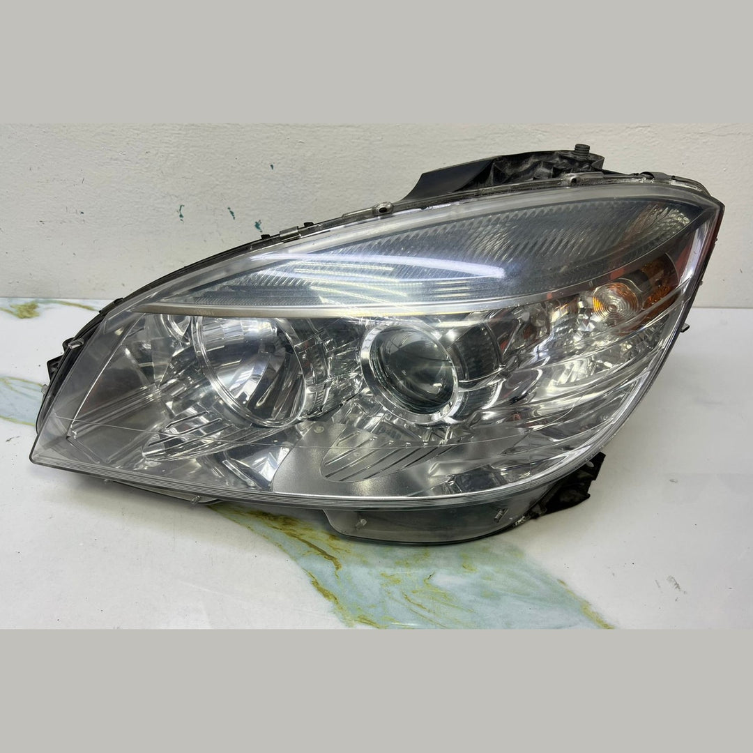 06-08 Mercedes W204 C-Class C300 C250 Front Left Side Head light Headlamp OEM