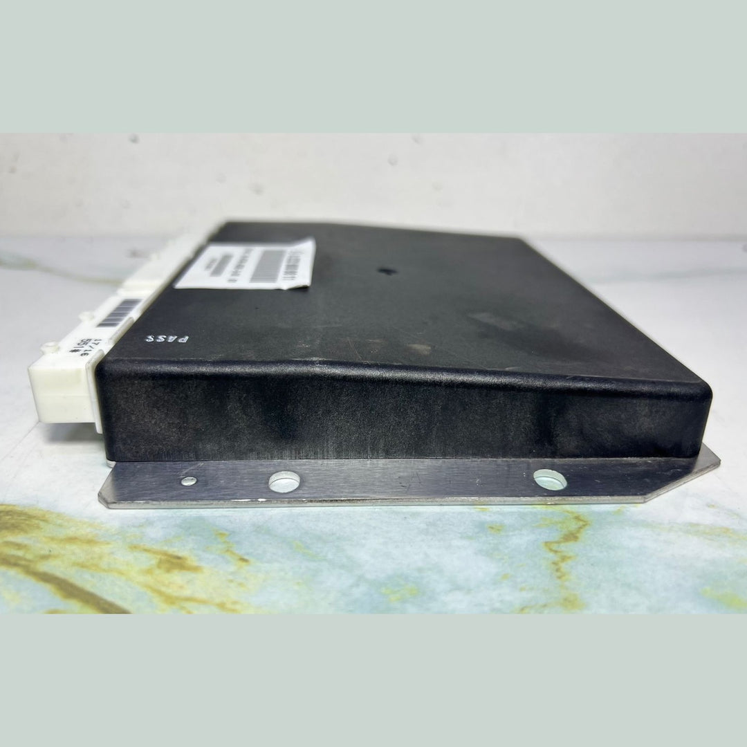 15-20 Mercedes W222 S-Class Air Suspension Control Unit Module A222 9009811 OEM