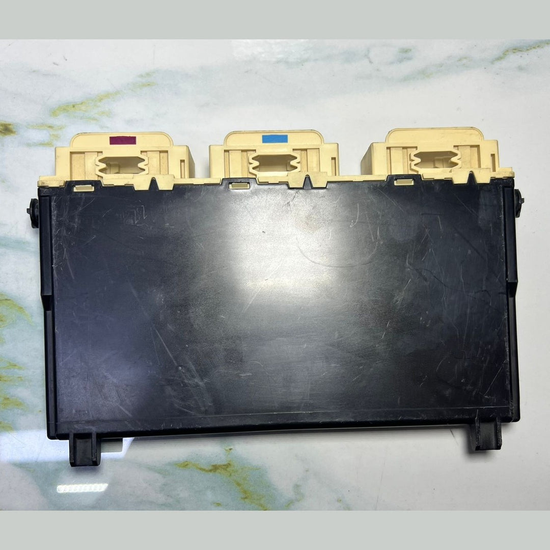 17-19 Mercedes Benz W247 CLA B-Class Driver Seat Control Module A247 9003714 OEM