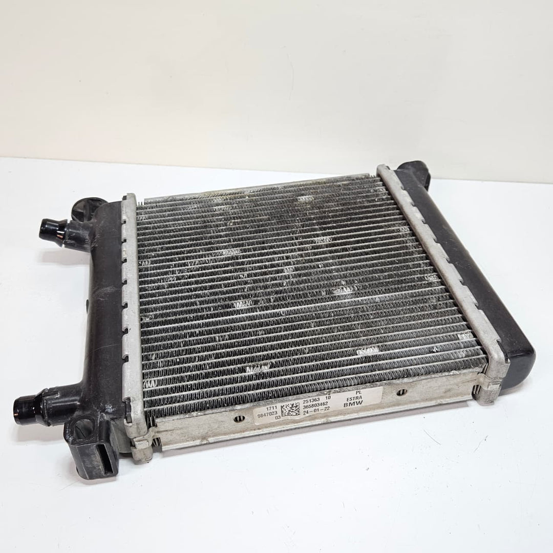 2024-2025 BMW X1 U11 G22 G26 M440i xDrive Remote Radiator 9847023