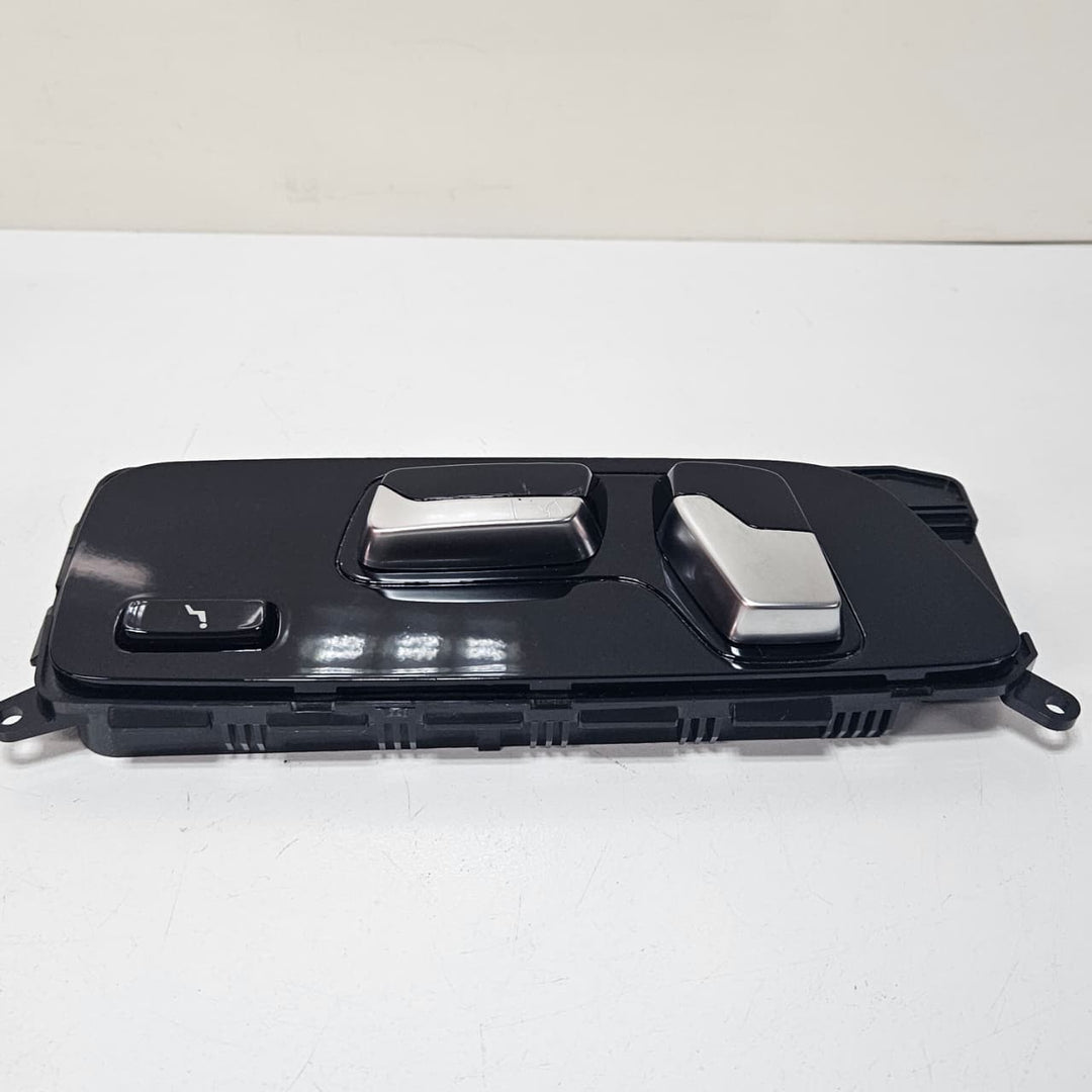 2019-2025 BMW X5 X7 G05 G07 Seat Control Switch 9861514 Rear Right USED