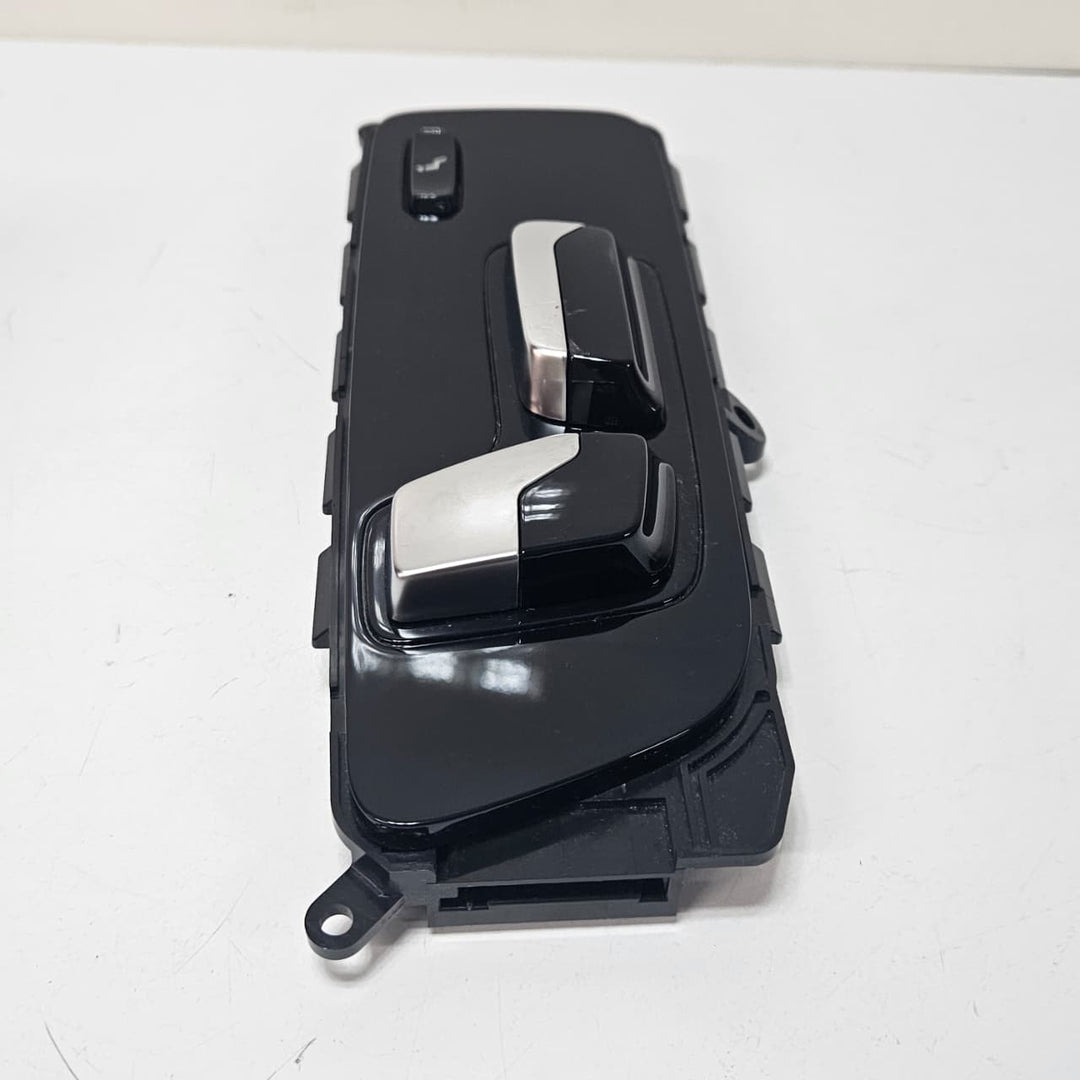 2019-2025 BMW X5 X7 G05 G07 Seat Control Switch 9861514 Rear Right USED