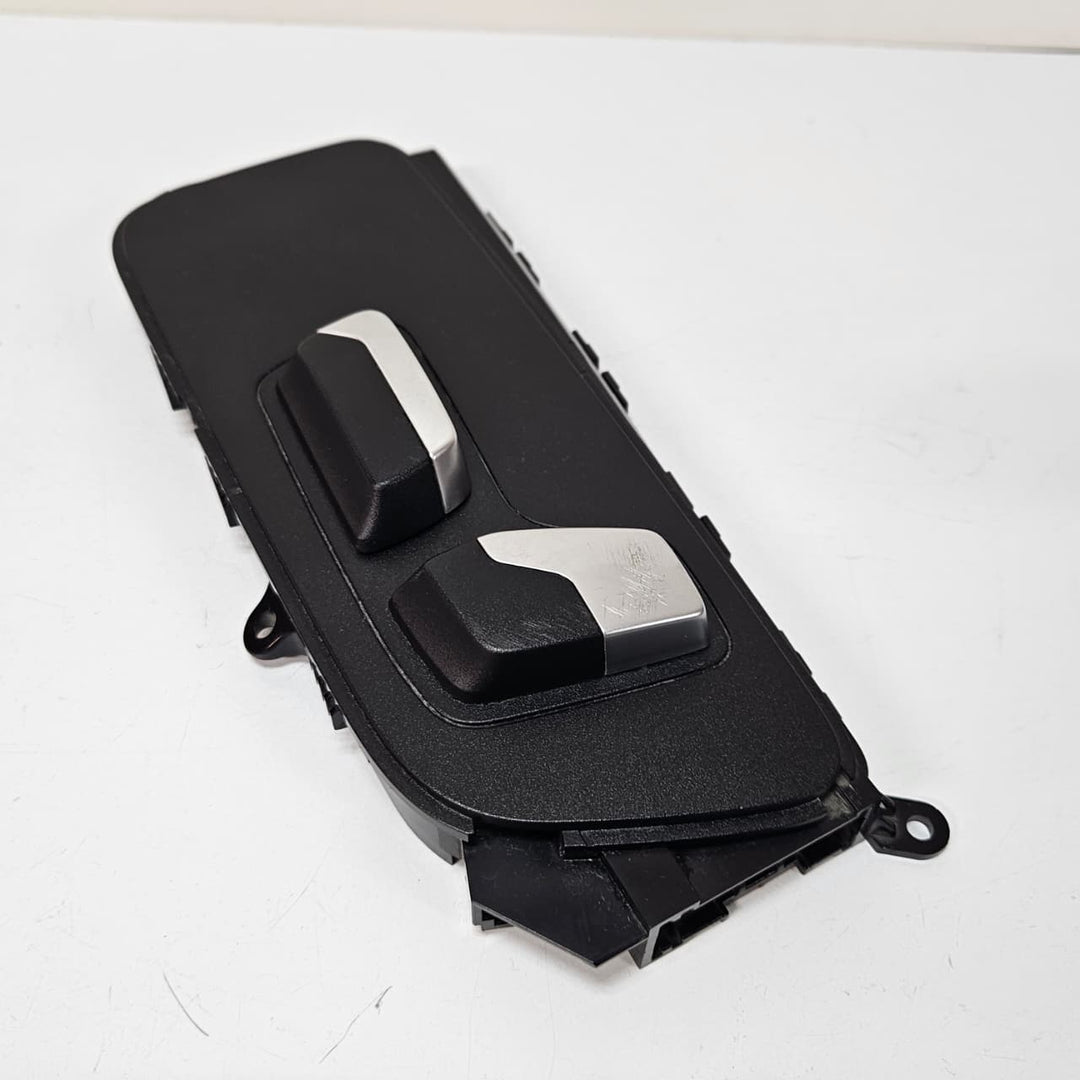 2022 BMW 3 Series G20 i4 G26 Front Left Seat Control Switch 9390105 USED