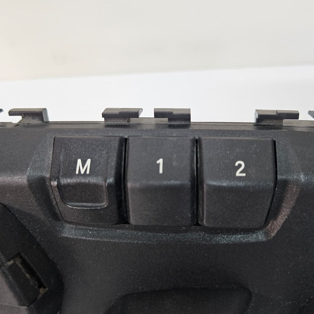 2015-2019 BMW X5 X6 Front Right Seat Adjustment Switch 9285728