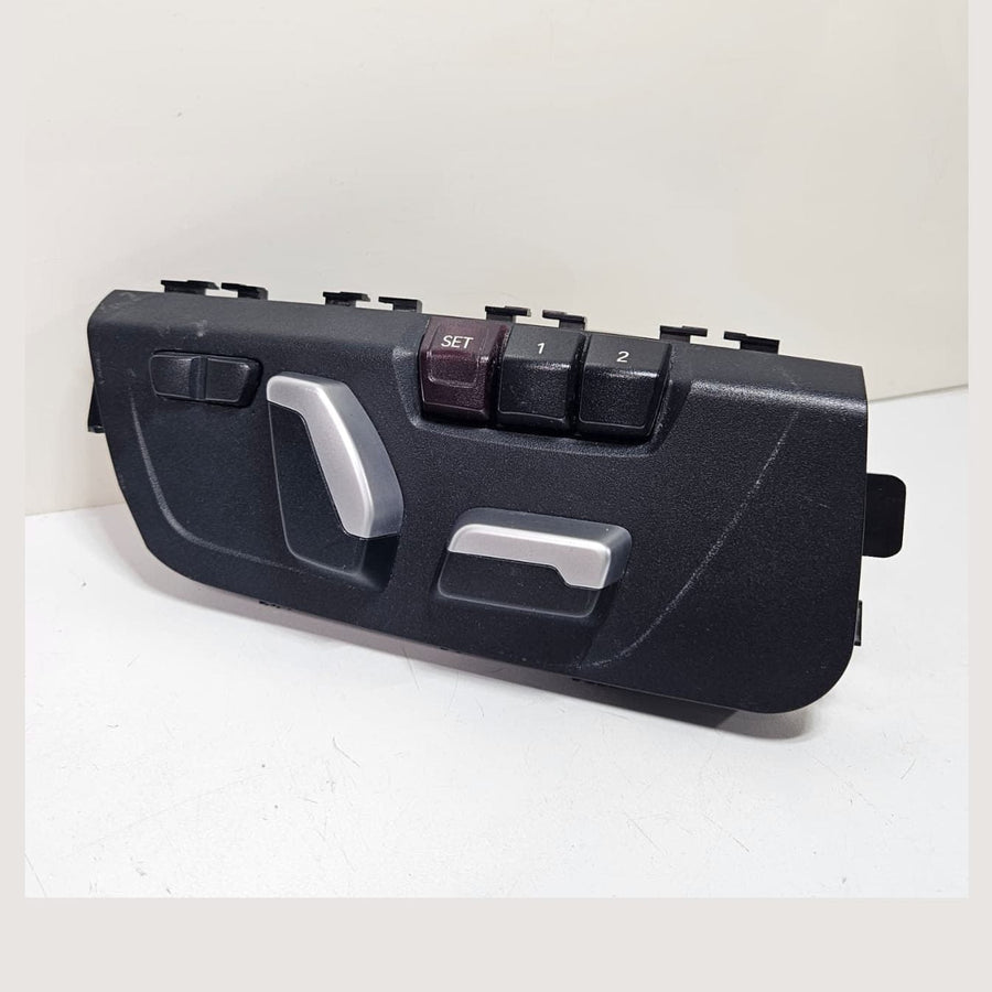OEM BMW 4 Series F32 F33 F36 F82 Front Right Seat Adjustment Switch 9382452