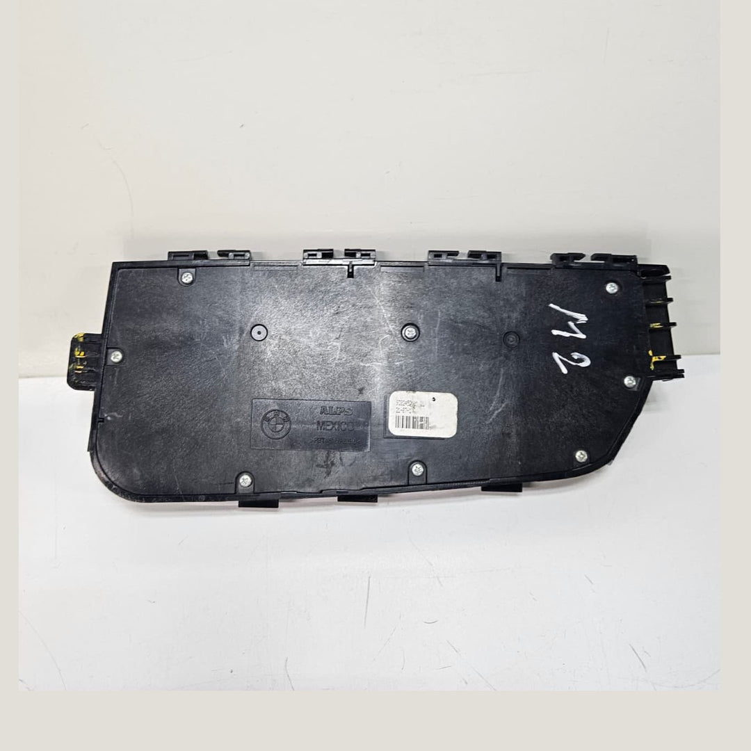 OEM BMW 4 Series F32 F33 F36 F82 Front Right Seat Adjustment Switch 9382452