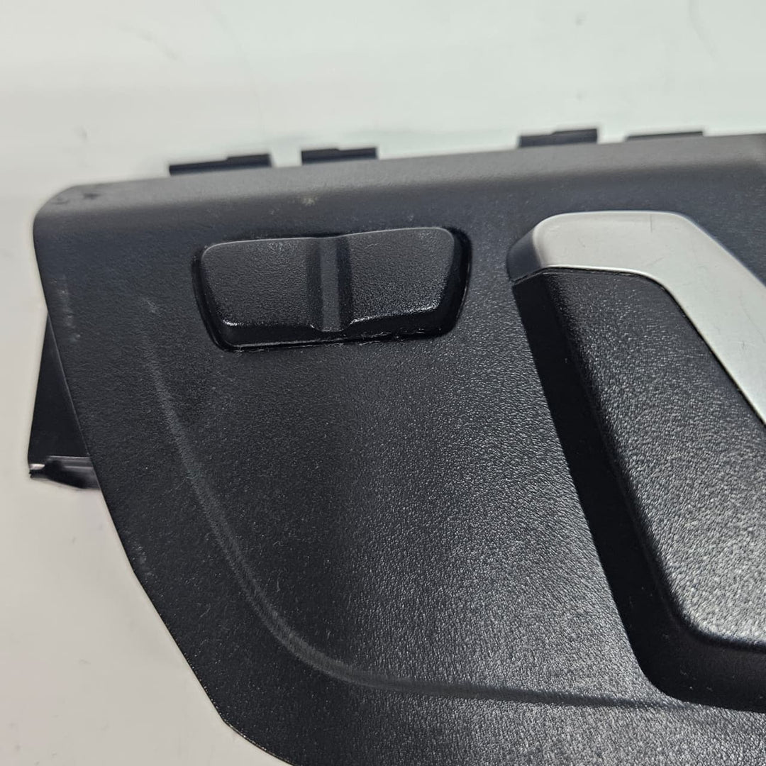 OEM BMW 4 Series F32 F33 F36 F82 Front Right Seat Adjustment Switch 9382452