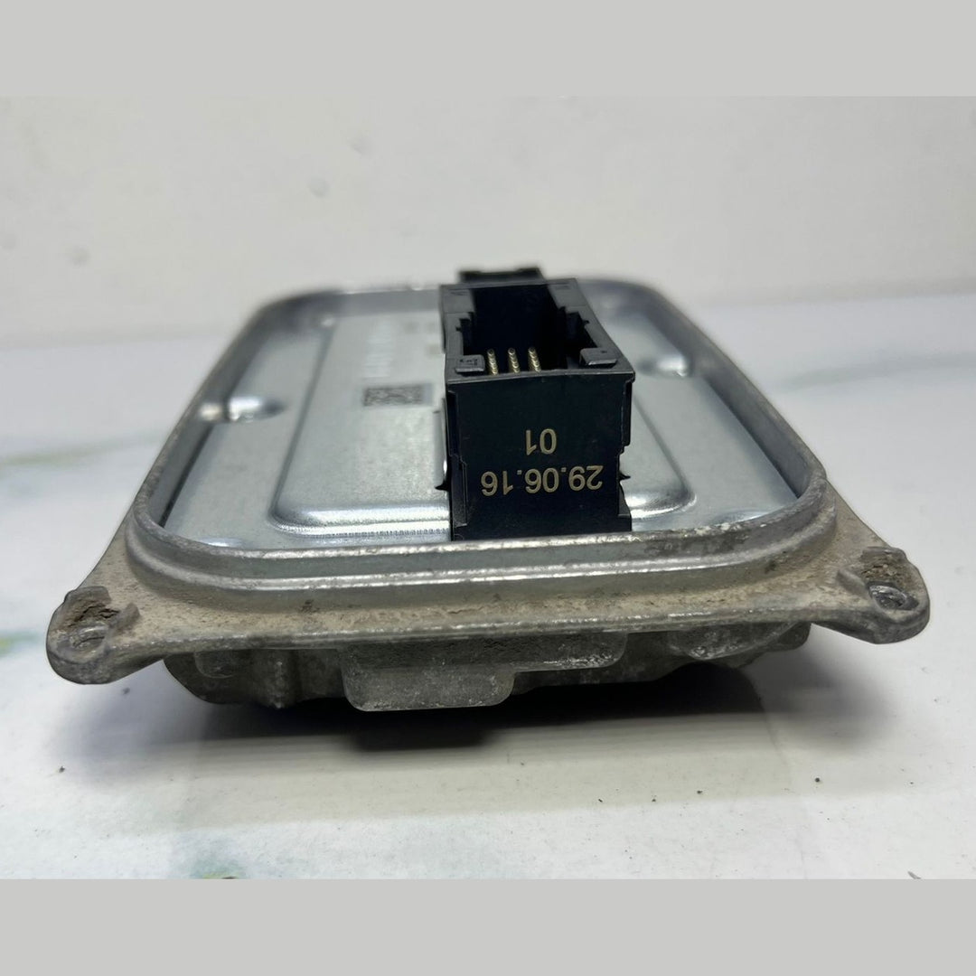 15-20 Mercedes W205 C-Class Headlight Ballast Control Module A205 9006905 OEM