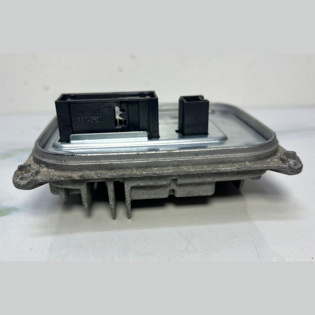 12-18 Mercedes W205 W212 Headlight Ballast Control Module A212 9008224 OEM