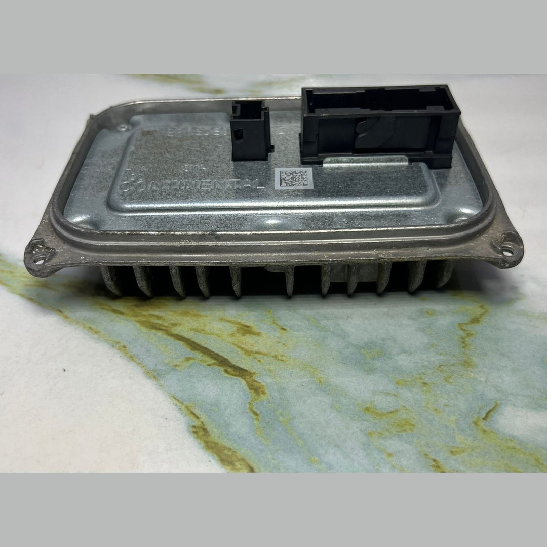 15-20 Mercedes W205 C-Class Headlight Ballast Control Module A205 9005110 OEM