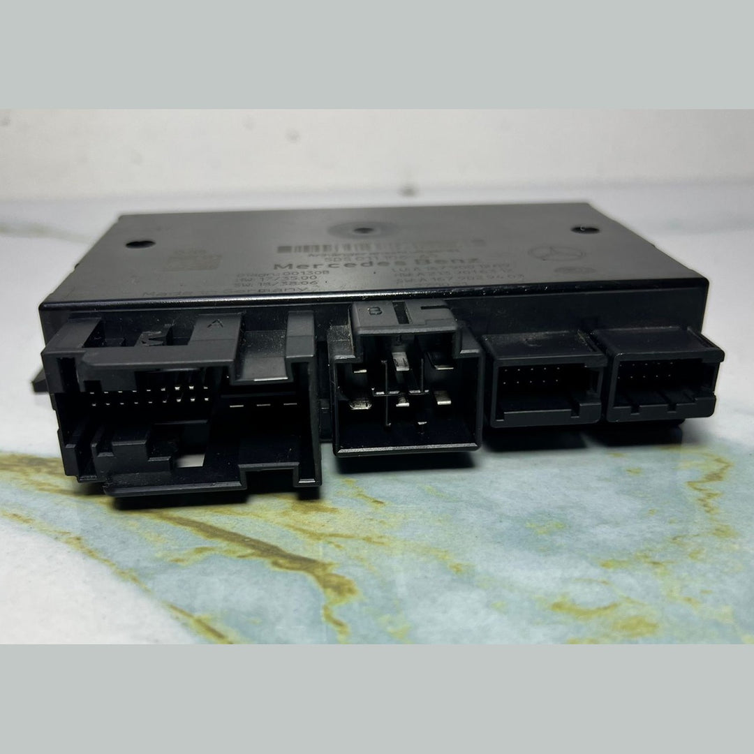 20–23 Mercedes GLE350 W167 Towing Trailer Light Control Module A167 9001209 OEM