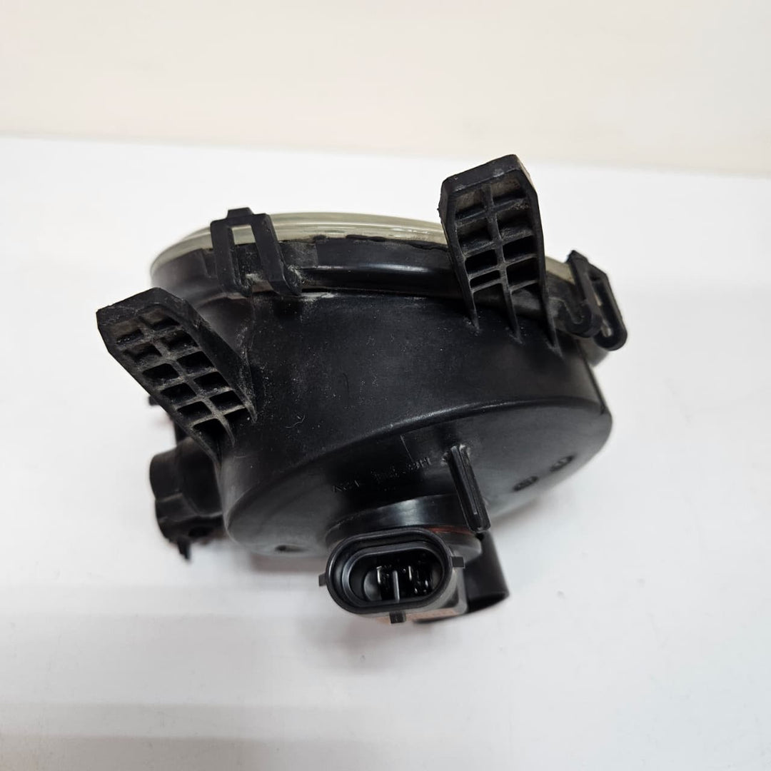 2016 BMW 320i and 328i F30 left Side Fog Light 7248911