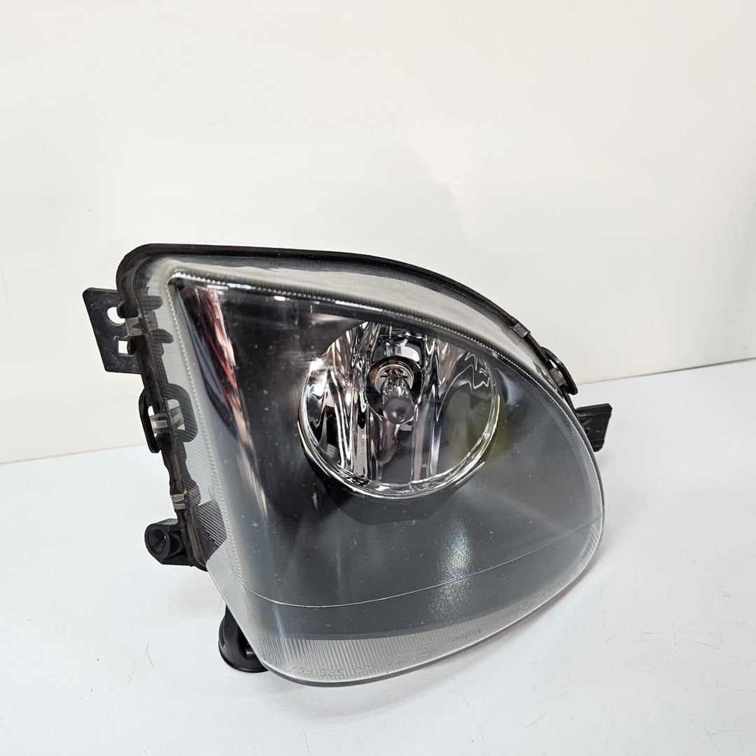 2009-2016 BMW 5 Series F10 528i 535 Right Fog Light 7216886 USED
