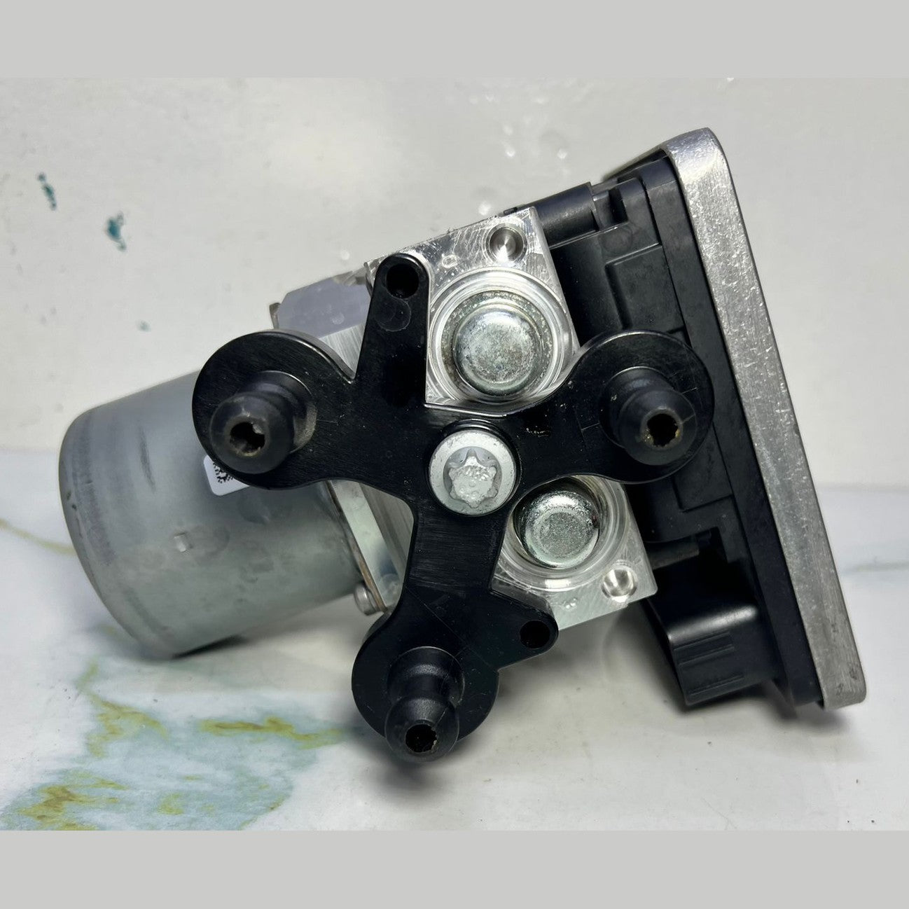 17-22 Mercedes W167 GLE350 GLS ABS Anti Lock Brake Pump Module A167 9009713 OEM