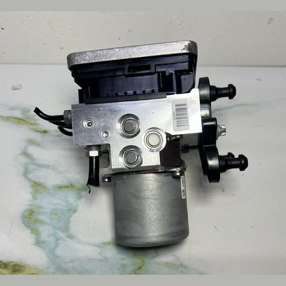 17-22 Mercedes W167 GLE350 GLS ABS Anti Lock Brake Pump Module A167 9000118 OEM