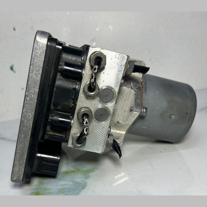 14-20 Mercedes W205 C-Class ABS Anti Lock Brake Pump Module A205 9003149 OEM