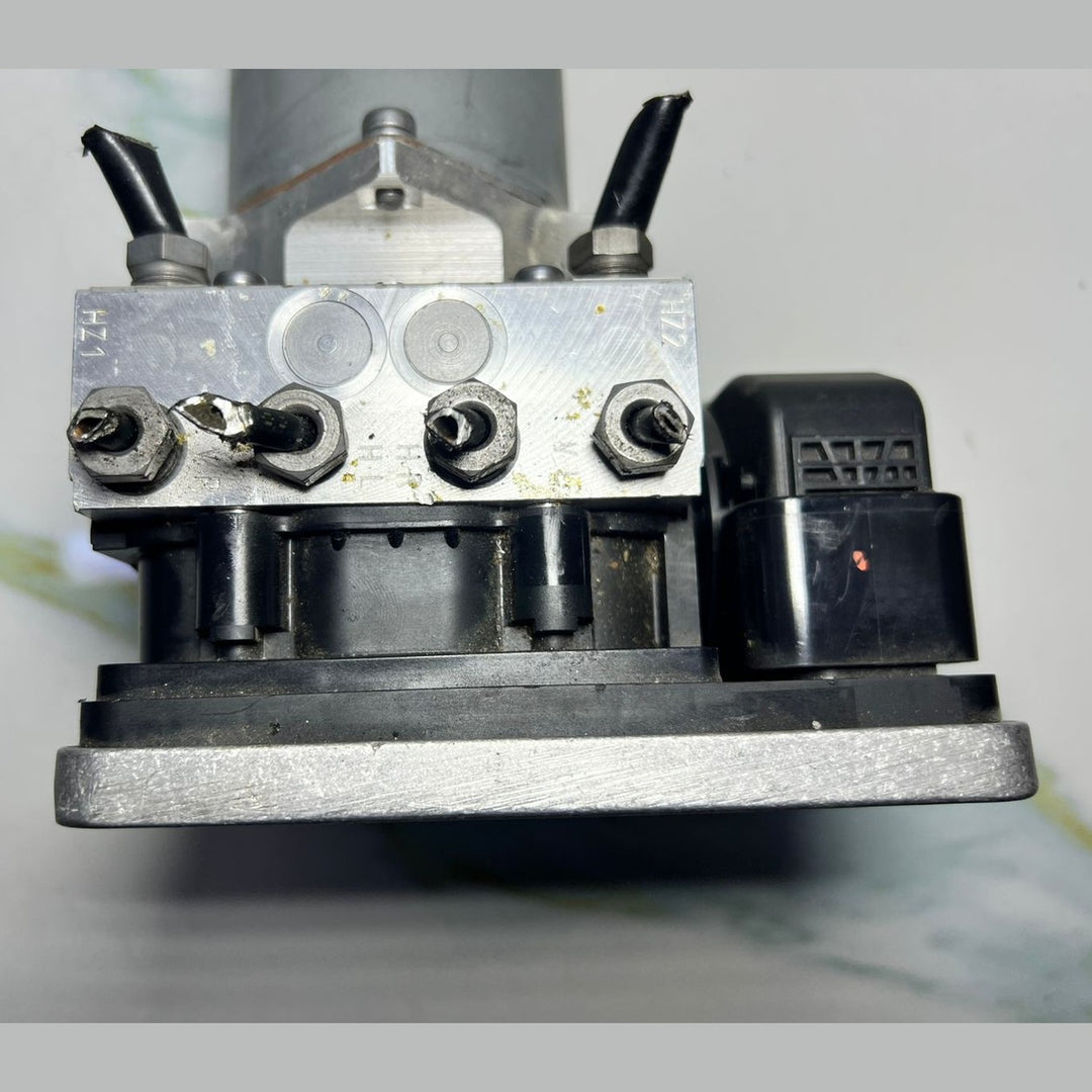 17-22 Mercedes W167 GLE350 GLS ABS Anti Lock Brake Pump Module A167 9001720 OEM